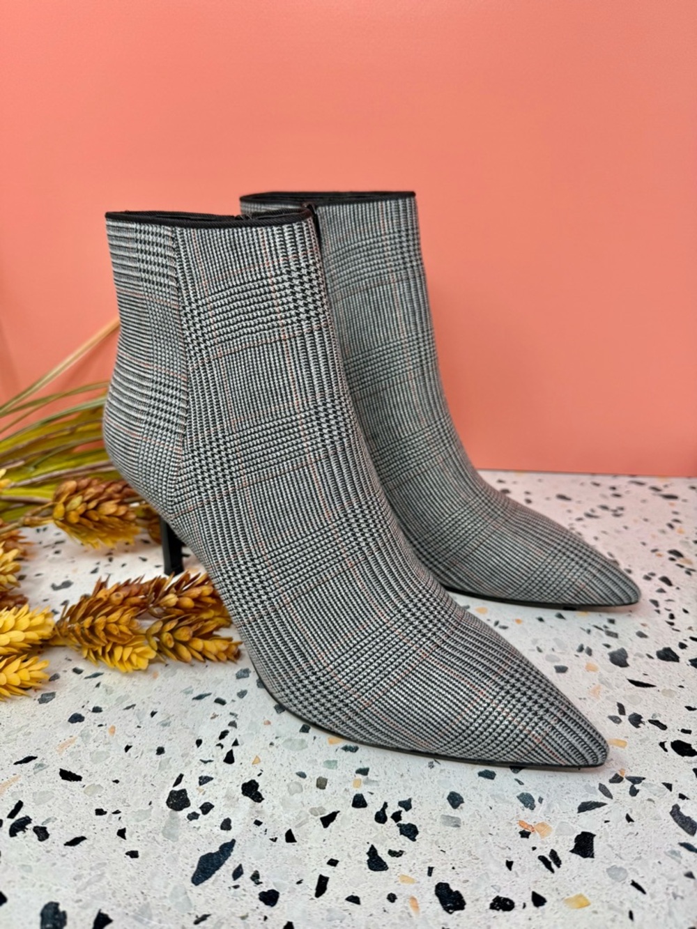 NEW Cabi Dandy Glen Plaid Black & Gray Women’s Pointed Stiletto Booties Sz 7.5